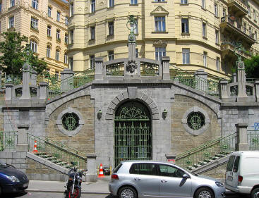 File:Wien Fillgraderstiege Frontal.jpg