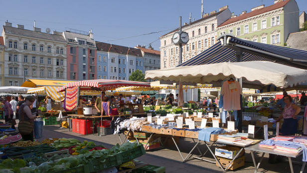 File:Karmelitermarkt 02.jpg